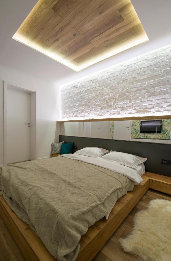 Apartment Elisabetin Residence: And Unique Design